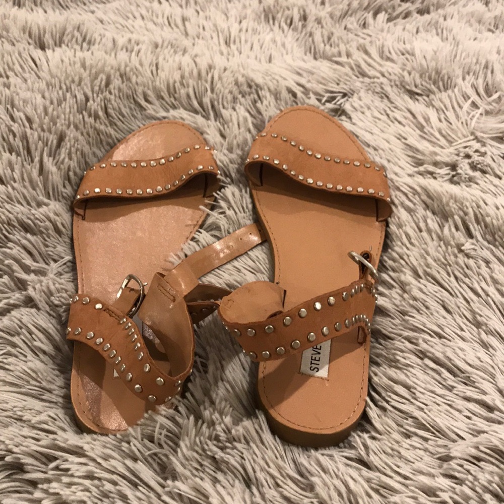 Steve Madden never worn